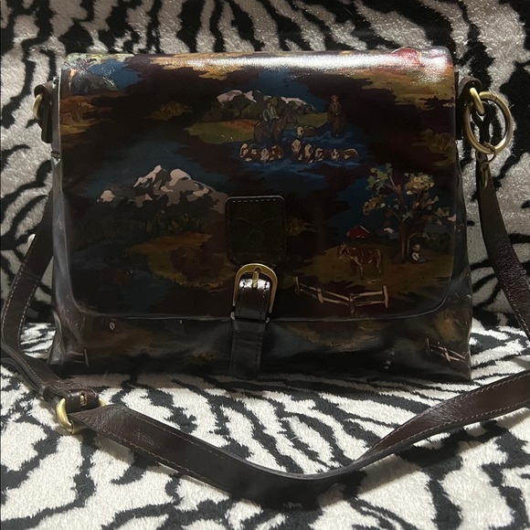 Patricia Nash Handbags - Patricia Nash Vintage Style Brown Leather Crossbody Bag